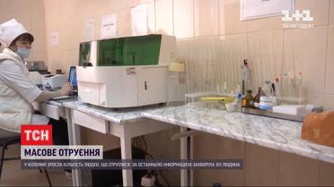 В Коломые 44 человека госпитализировали из-за отравления сосисками