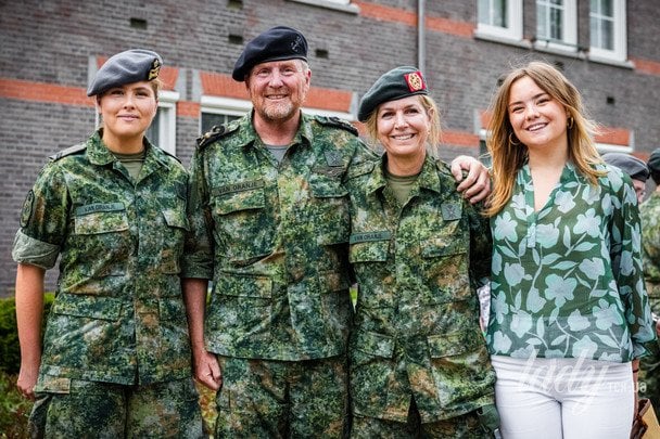 Принцесса Амалия, король Виллем-Александр, королева Максима и принцесса Ариана / © Getty Images
