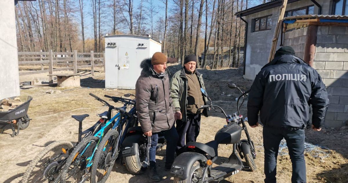 В Киевской области задержали отца и сына, которые занимались мародерством