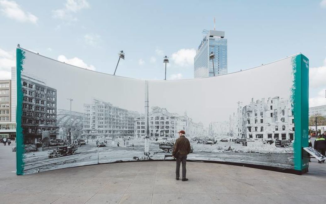 Берлин после войны восстанавливали из сплошных руин / © Фото Alexander Rentsch с сайта проекта Kulturprojekte Berlin