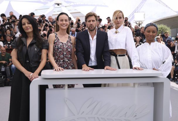 Бри Ларсон, Рубен Эстлунд, Мариам Тузани, Джулия Дюкурно и Рунгано Ниони / © Associated Press