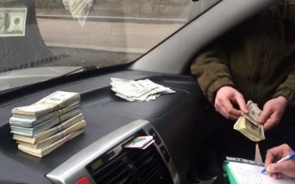У Києві затримали "ділка" за вимагання неймовірного хабара у $ 200 тис