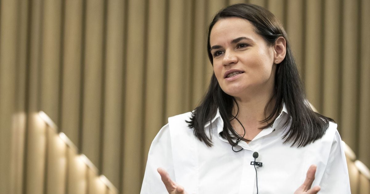 "Народна" інавгурація Тихановської: білорусів закликають до страйків та акцій протестів