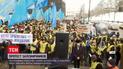 Новини України: кілька сотень працівників "Укрзалізниці" влаштували протест під Кабінетом міністрів