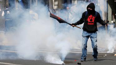 (c) Reuters