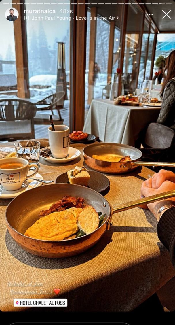 Мурат Налкакіоглу з новою дівчиною / © instagram.com/muratnalca