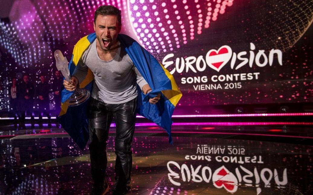 "Мы все герои" - заявил после победи на "Евровидении 2015" Монс Зелмерлев / © фото: SERGE ILLIN