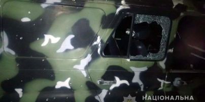 На Донбассе террористы обстреляли полицейскую машину