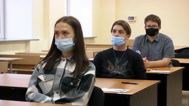 Коли випускникам віддадуть свідоцтва про закінчення шкіл - освітній омбудсмен в ефірі ТСН