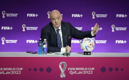"Чувствую себя катарцем, геем, рабочим-мигрантом": президент ФИФА вступился за организаторов ЧМ-2022