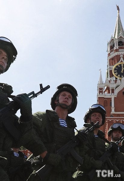 Чотири винищувачі та близько 80 військових. Інфографіка втрат РФ у сирійській кампанії 