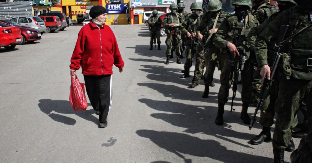 Россия перебросила в оккупированный Крым подразделения ВДВ