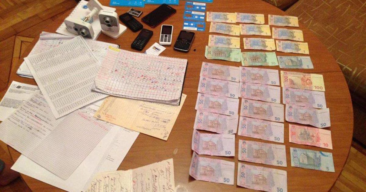 Штат повій, зброя та наркотики. На Київщині викрили масштабну мережу борделів