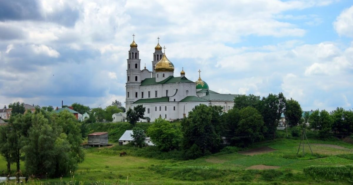 В Хмельницкой области перед смертью инфицированный коронавирусом монах массово заразил других ченцов