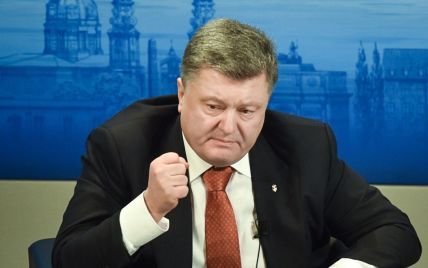Порошенко дал оценку протестам "революционеров" на Майдане