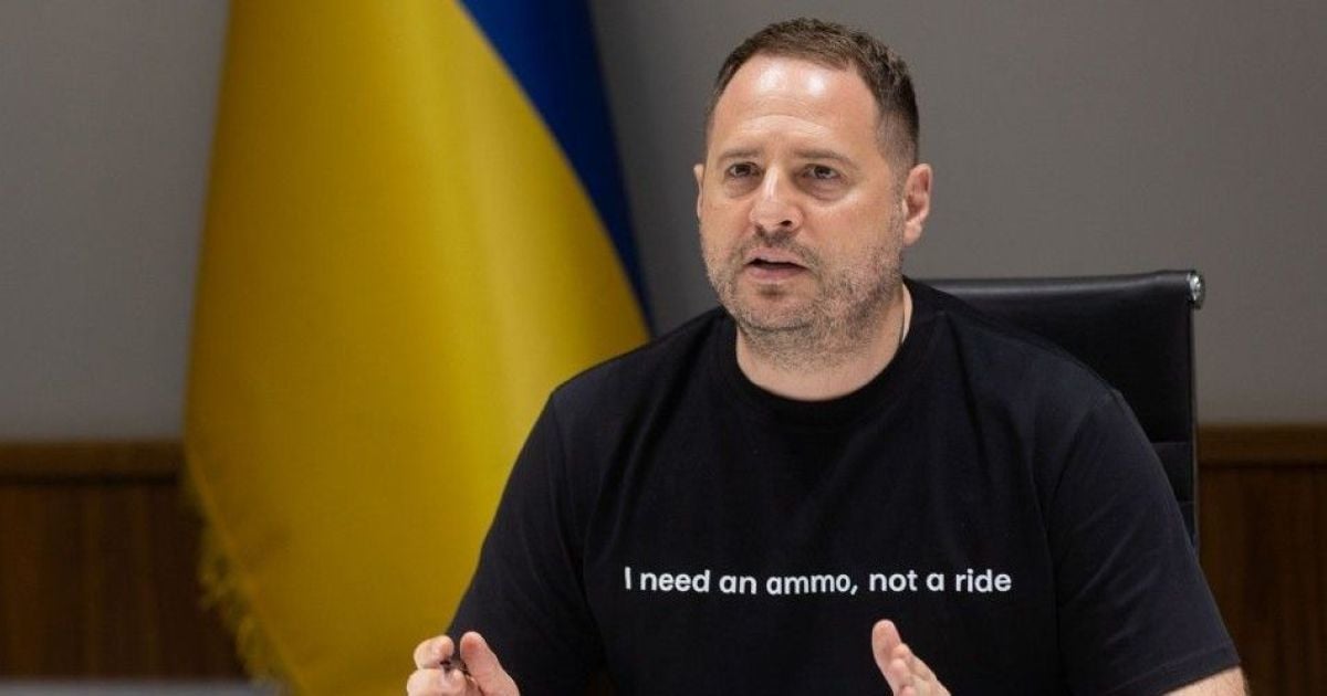 "Намагаються закидати наші сили трупами": Єрмак про бої за Бахмут та Соледар