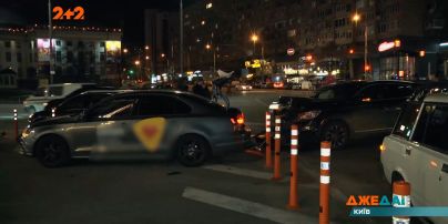 Водій таксі влаштував аварію на столичному проспекті Перемоги