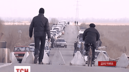 Боевики из крупнокалиберного пулемета обстреляли пункт пропуска вблизи Марьинки