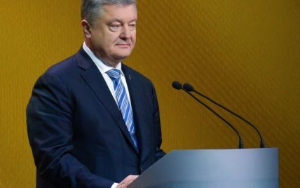 Глава парламентской фракции БПП заявил, что Порошенко решил подать в суд на "1+1"