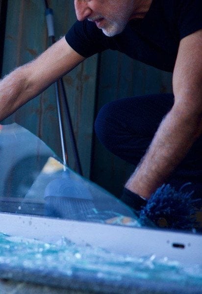 Через атаку на Дніпро 12 жовтня повибивало вікна у будинкку