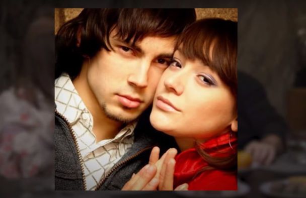 Андрій Бєдняков із дружиною / © скриншот з відео