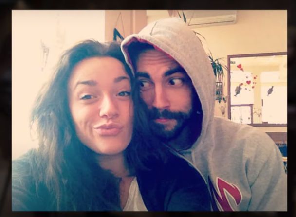 Андрій Бєдняков із дружиною / © скриншот з відео