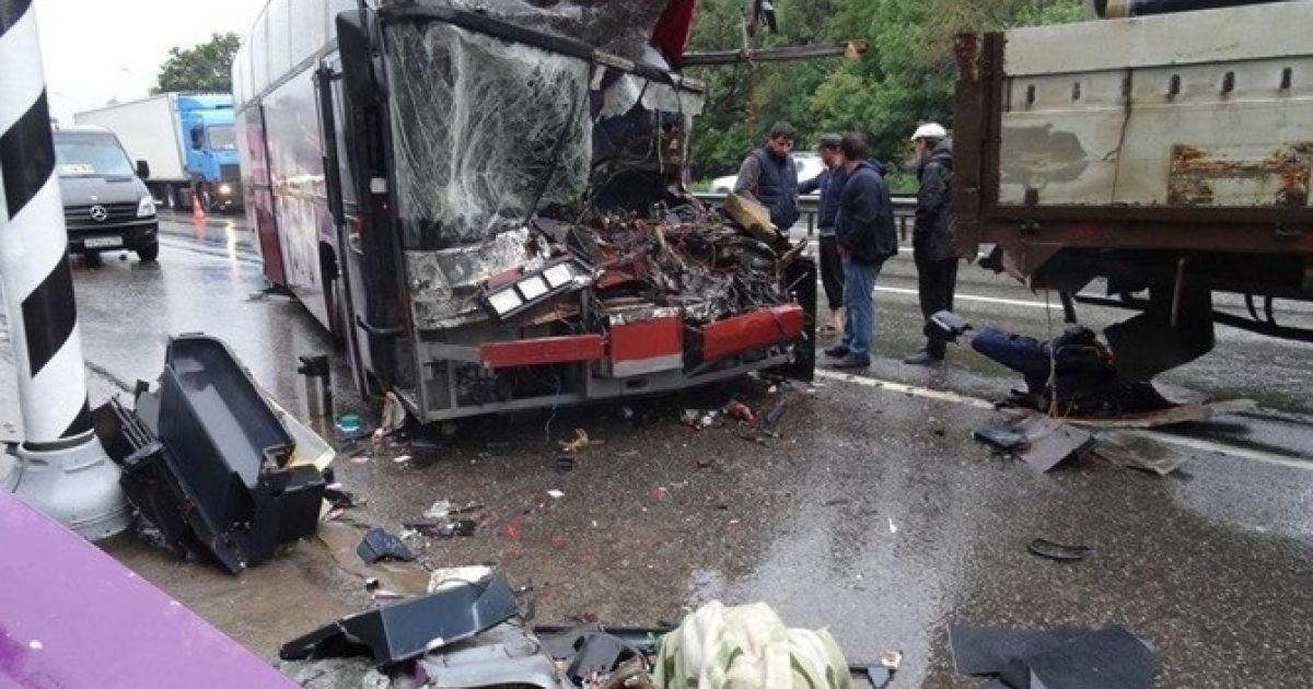 Украинцы пострадали в смертельном ДТП в Московской области
