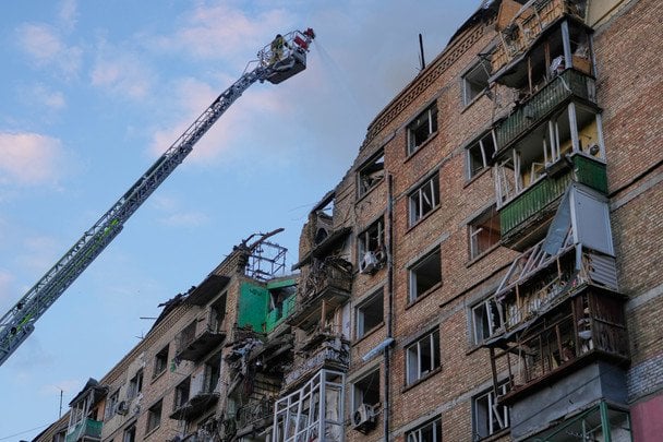 Росія атакувала будинок, де живе посол Албанії: Тирана викликала російського дипломата