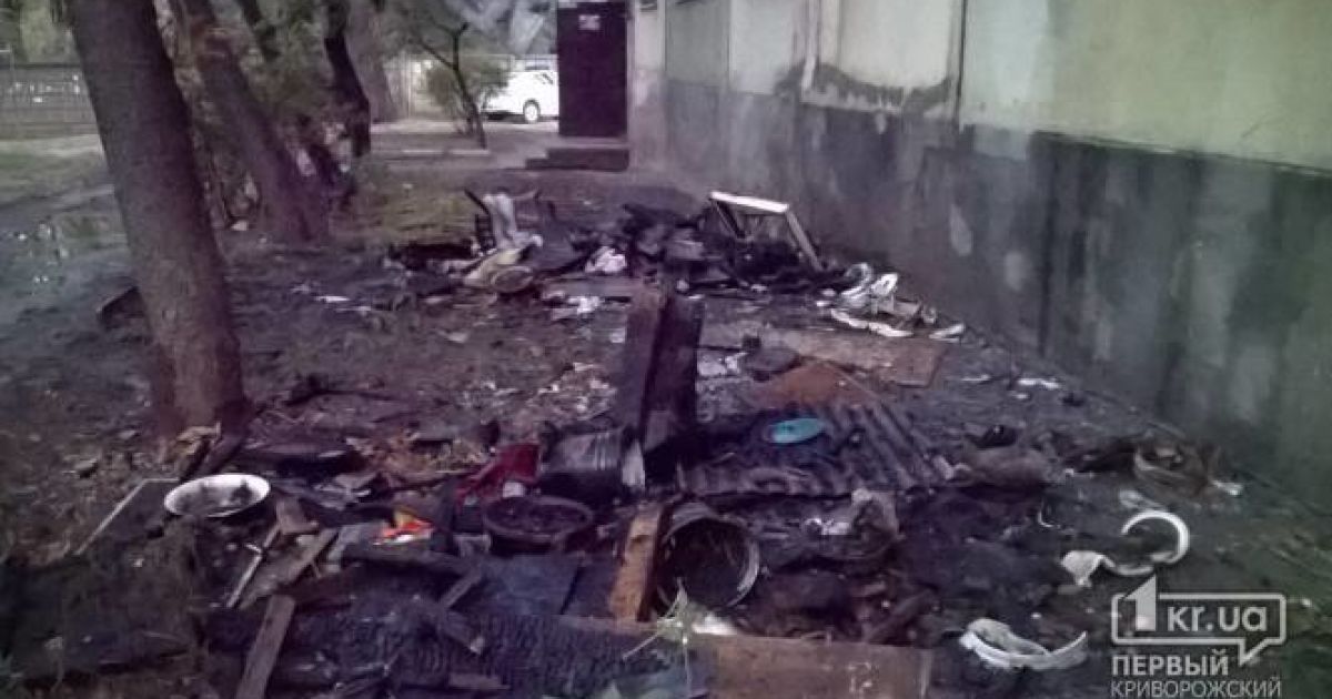 По предварительным данным, произошел взрыв газа / © Первый Криворожский