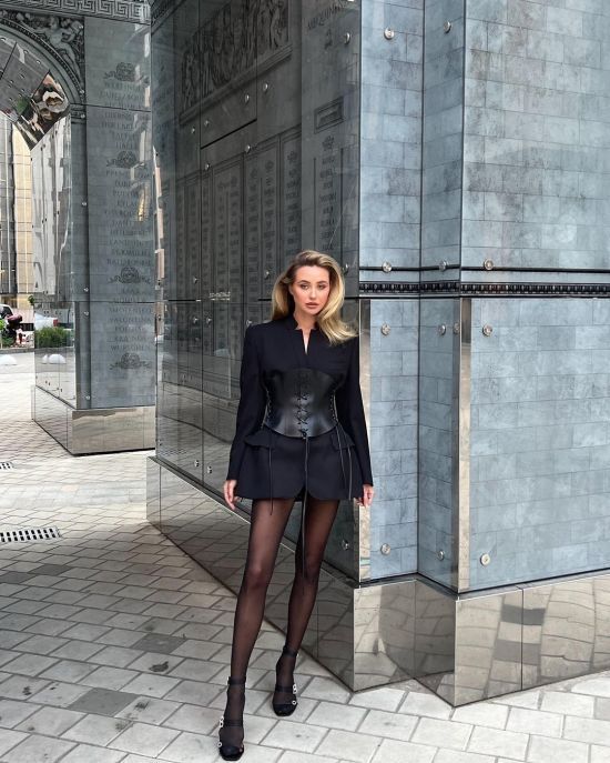 Дружина Тищенка розповіла, як подолала третю стадію целюліту і показала себе до та після схуднення на 17 кг
