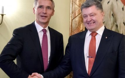 Порошенко и Столтенберг обсудили, как Украина может усилить сотрудничество с НАТО