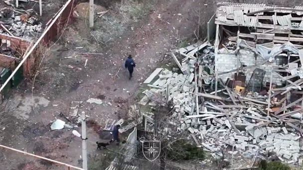 Російські війська маскуються під цивільних. / © 28 окрема механізована бригада імені Лицарів Зимового Походу