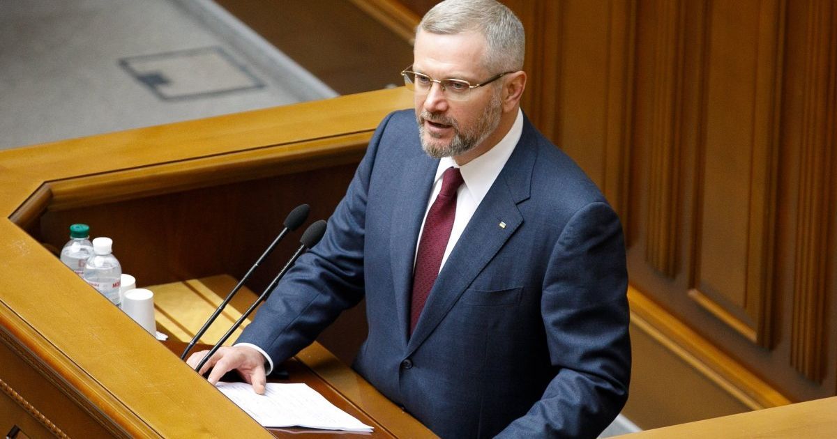Луценко сообщил, что экс-нардепам Вилкулу и Колесникову объявили подозрения и начали розыск