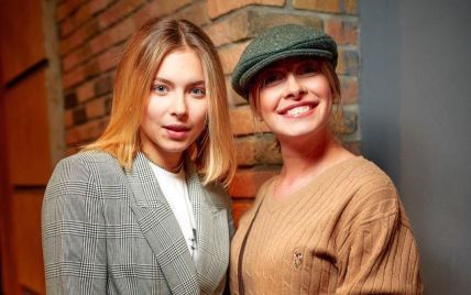 Елена Кравец показала новую тату старшей дочери