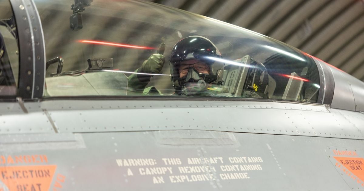 Українські льотчики пройшли навчання на винищувачах F-16
