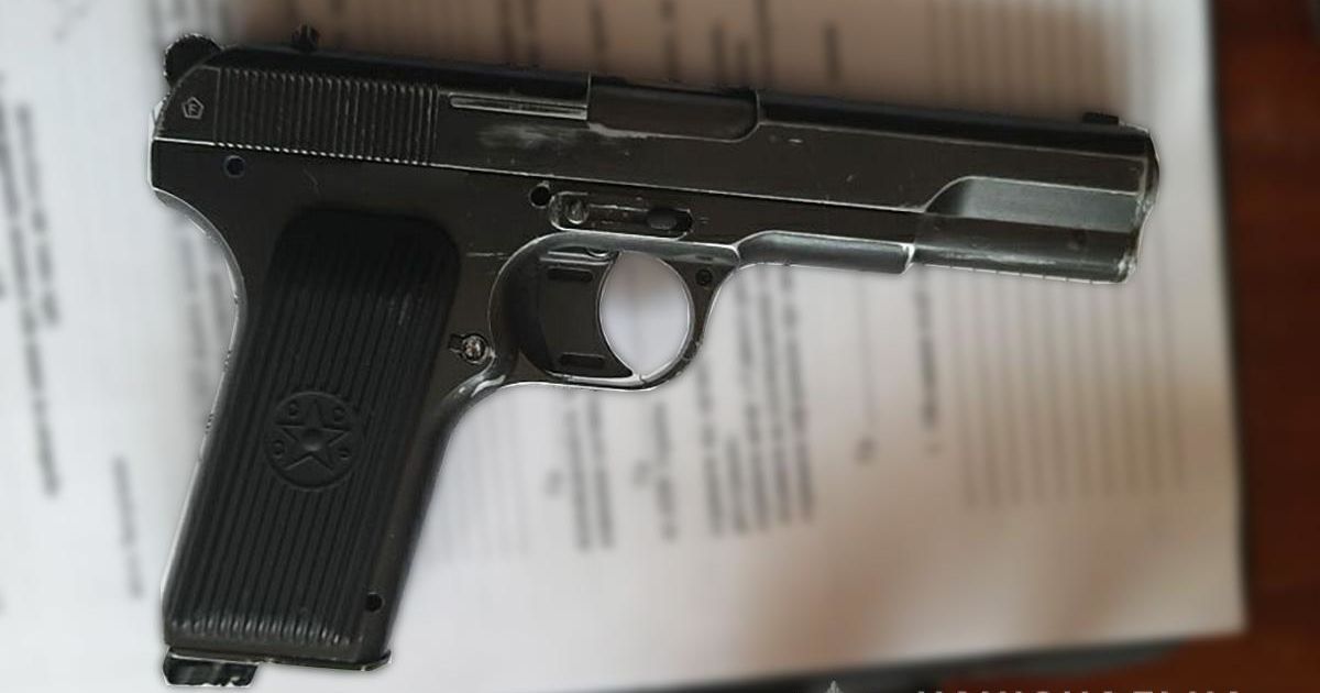 В Запорожье пассажир отстреливался от таксиста, не желая платить за проезд