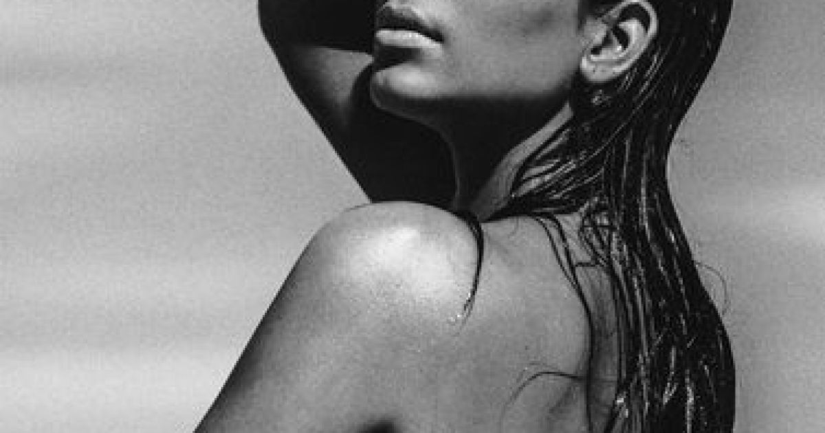 Ким Кардашьян в фотосете для C Magazine
