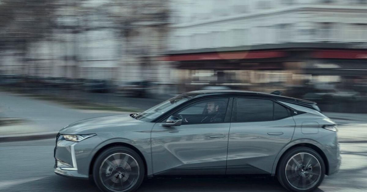 На украинский рынок скоро выйдет новое поколение кроссовера DS 4: компания рассекретила его комплектации