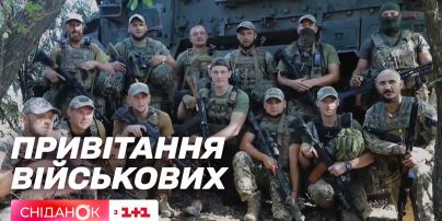 Дети в Ивановской области делают открытки для солдат к наступающему празднику