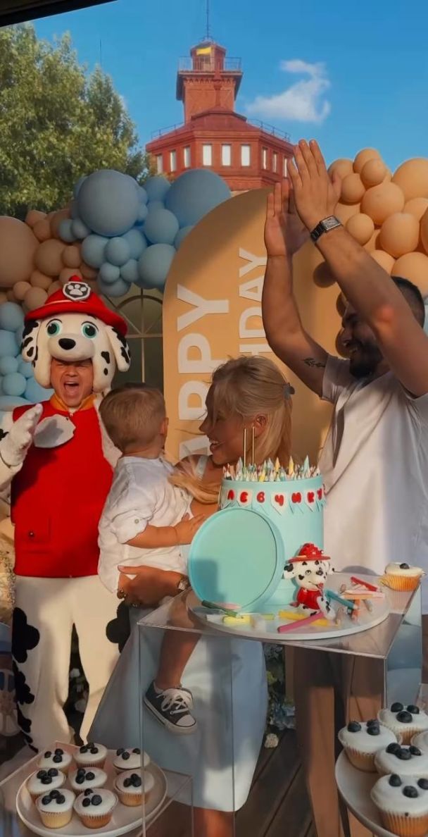 Квиткова и Добрынин отметили день рождения сына / © instagram.com/kvittkova