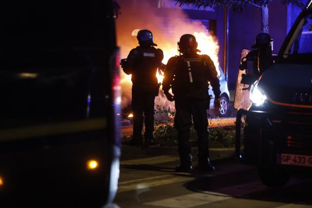 Полиция разгоняет протест в Париже / © Associated Press