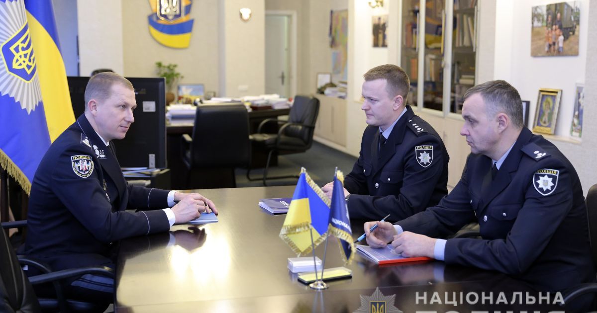 На Львівщині усіх борців з наркозлочинністю відправили на переатестацію через хабарництво їхнього колеги