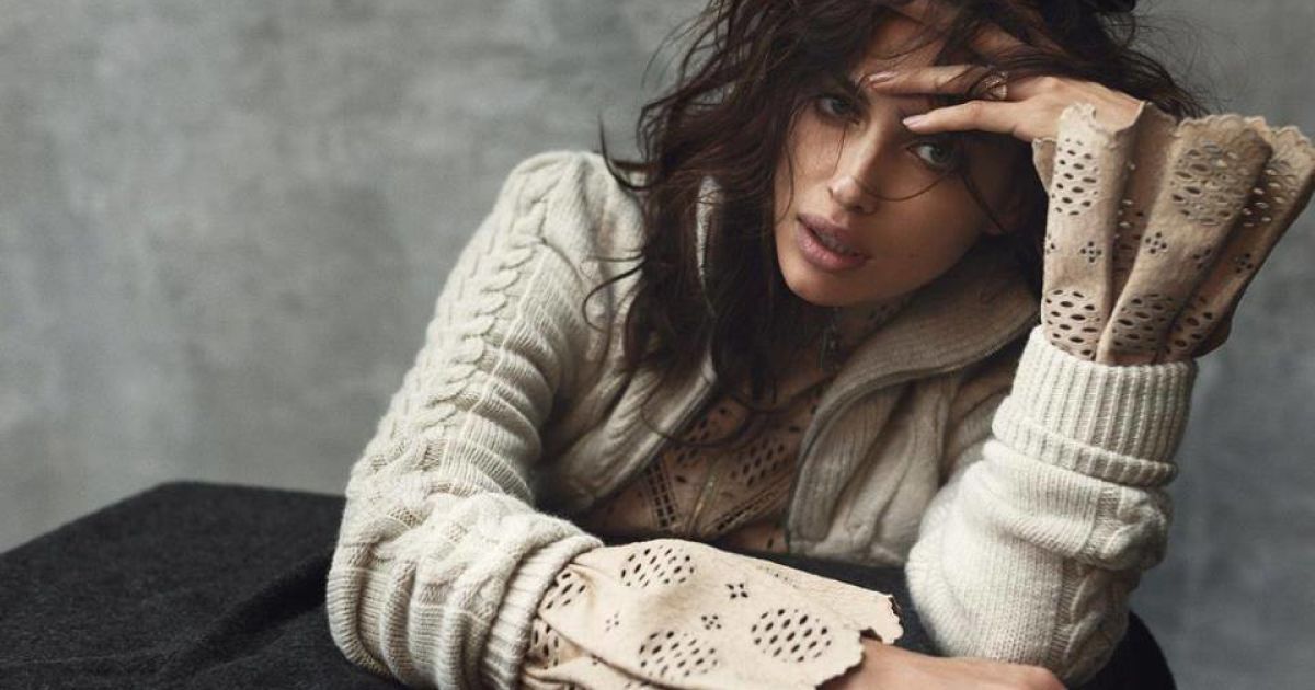 Ирина Шейк снялась в изысканной фотосессии / © Harper’s Bazaar