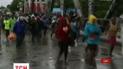 Очереди на заправках и пустые полки супермаркетов: американцы готовятся к приходу урагана "Мэтью"