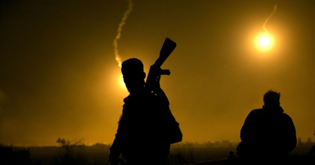 Війна у Сирії: дві тисячі бойовиків "ІД" здалися у полон, битва за Багуз майже завершена - SDF