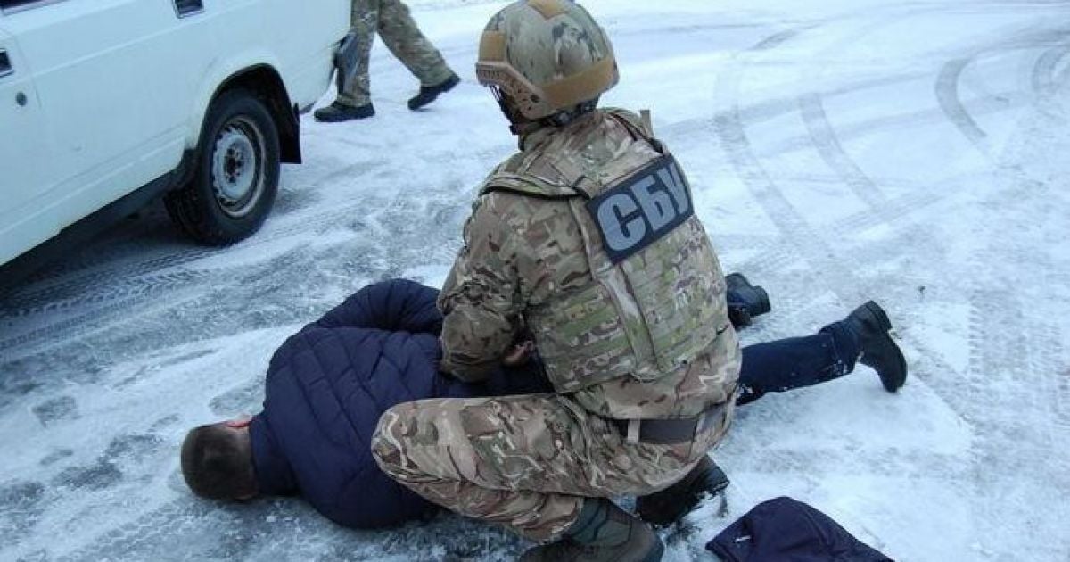 У Чернігові поліцейські продавали наркотики у СІЗО