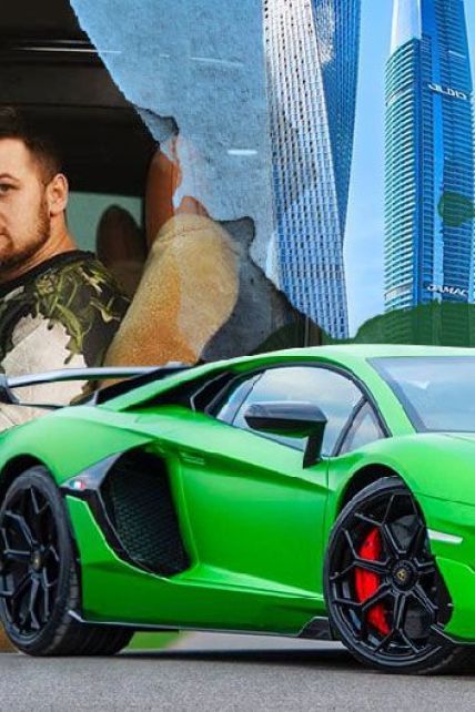 "Попав на шахраїв, хочуть $20 тисяч": українець застряг в Дубаї після дрифту на орендованій Lamborghini