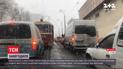 Дороги замітає снігом: на Житомирській трасі позашляховик збив двох людей