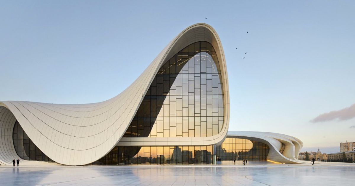 Центр Гейдара Алиева, Баку, Азербайджан. / © archdaily.com