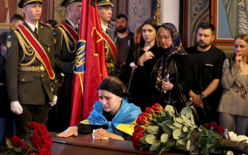 © Вечірній Київ